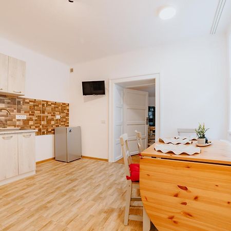 Anastasia Apartments With Parking ブラショフ エクステリア 写真
