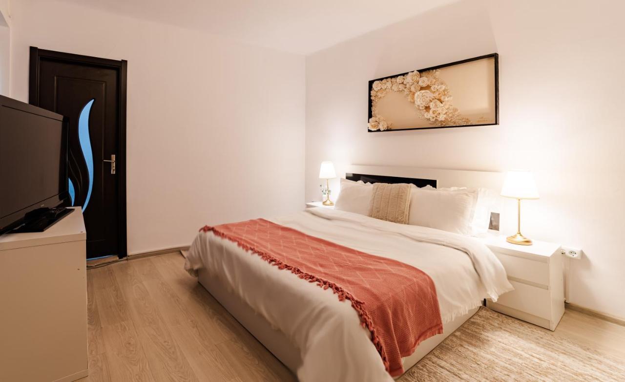 Anastasia Apartments With Parking ブラショフ エクステリア 写真